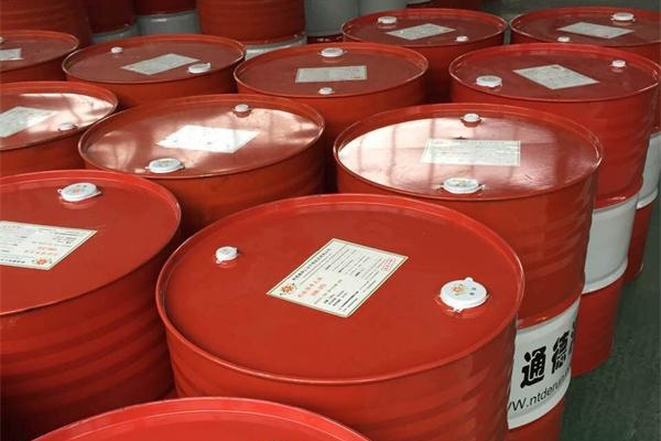 工業(yè)設(shè)備潤滑油的性能指標及作用概述